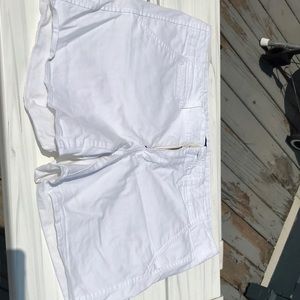 Woman’s sz 12 shorts American eagle